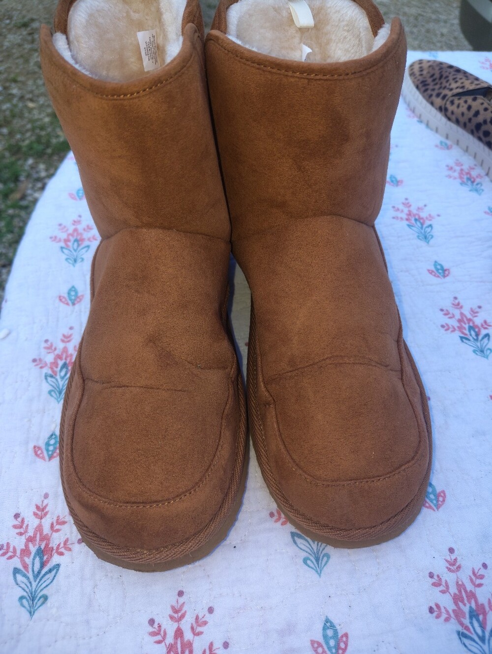 Old Navy Brown Faux-Suede Lined Ankle Boots 9